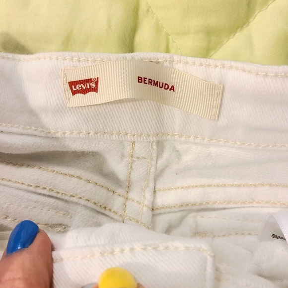 Levi's Bermuda Jeans Shorts w/ Sparkle Buttons - Picture 5 of 5